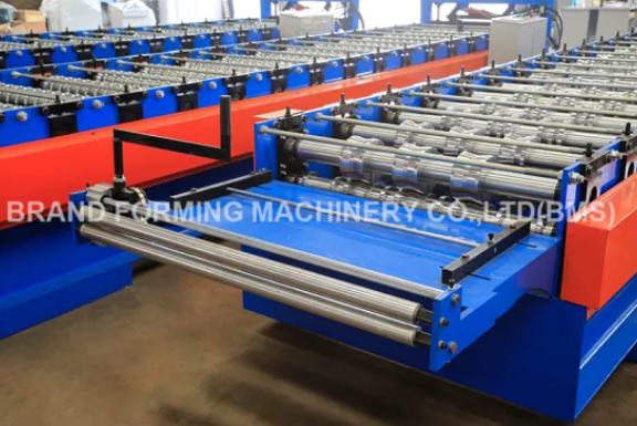 Moinho de formação de rolagem