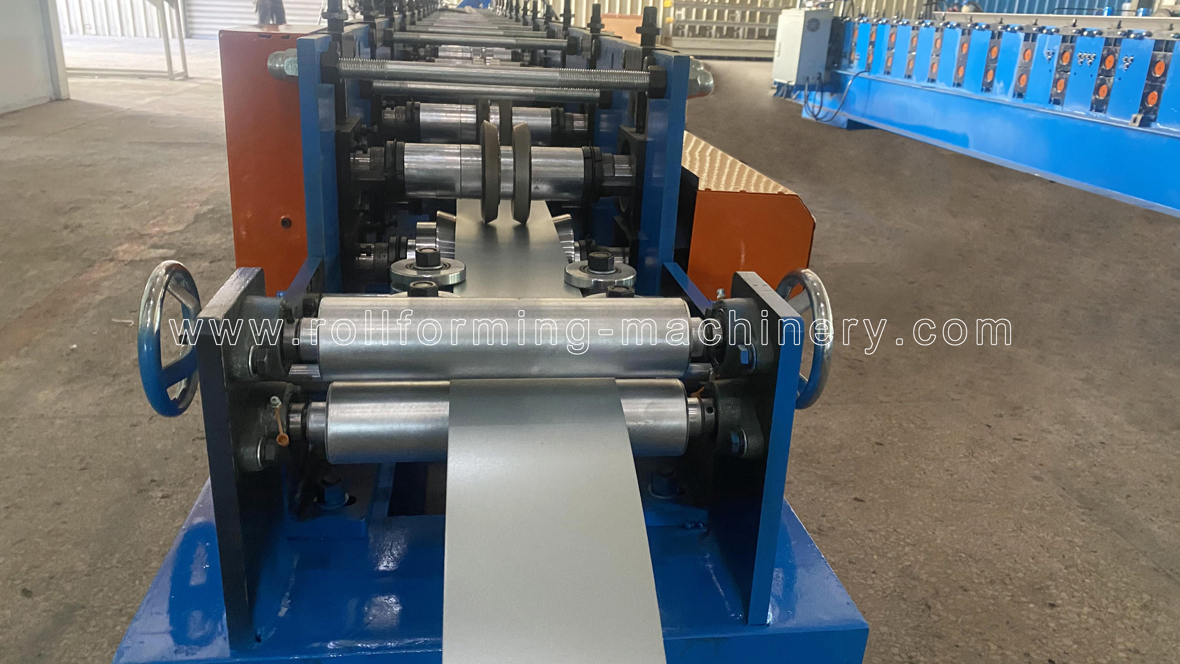 Dispositivo guia de alimenta&ccedil;&atilde;o