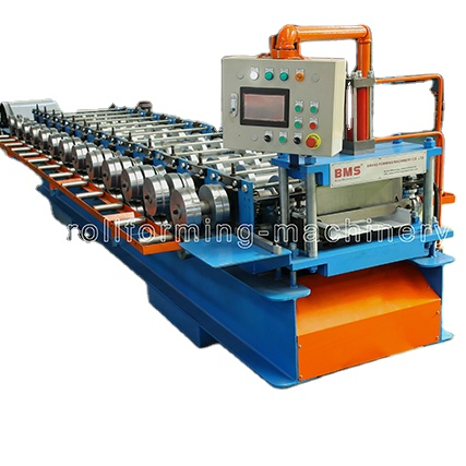 Telhado de metal com costura permanente 